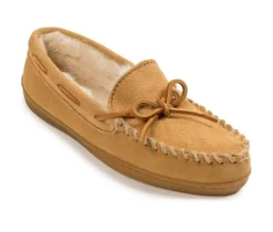 New Minnetonka Women's Pile Lined Hardsole Moccasins