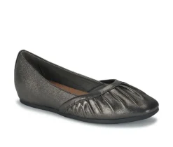 New Baretraps Women's Charlie Flat