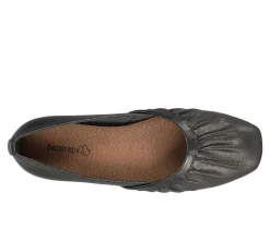 New Baretraps Women's Charlie Flat