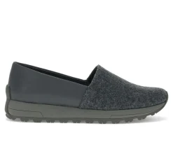 Hot Baretraps Women's Gennie Casual Slip-On