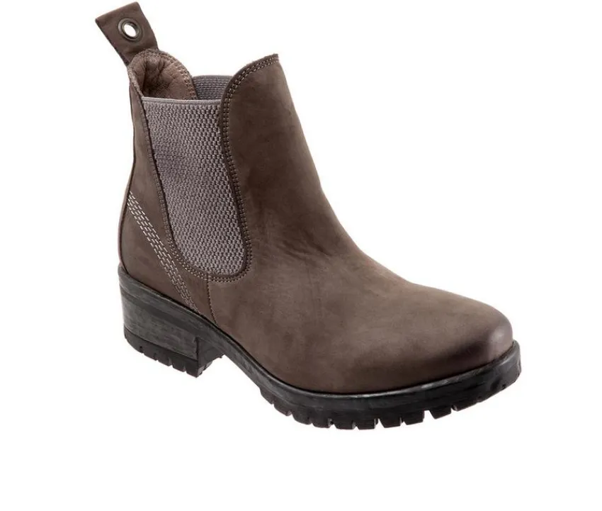 New Bueno Women's Florida Chelsea Booties