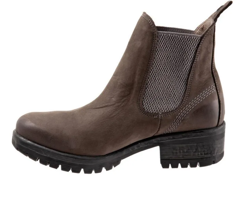 New Bueno Women's Florida Chelsea Booties