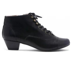 Chelsea Crew Women's Pyramid Lace Up Booties