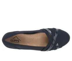 Hot Cliffs by White Mountain Women's Chic Flats