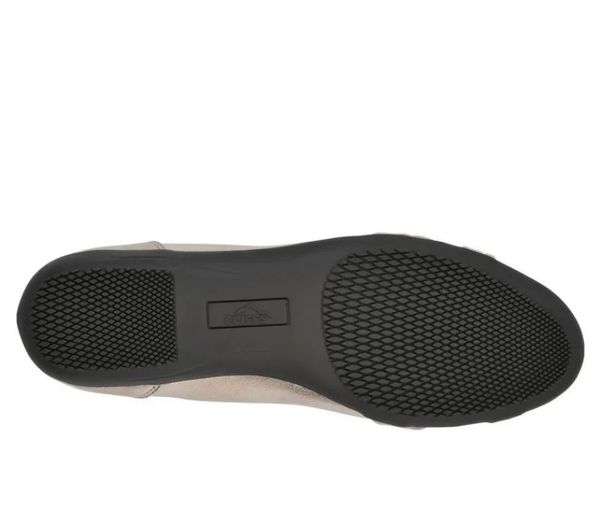 Outlet Cliffs by White Mountain Women's Calming Flats