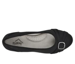 Hot Cliffs by White Mountain Women's Calming Flats