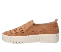 Clearance Easy Street Women's Peppy Sneakers