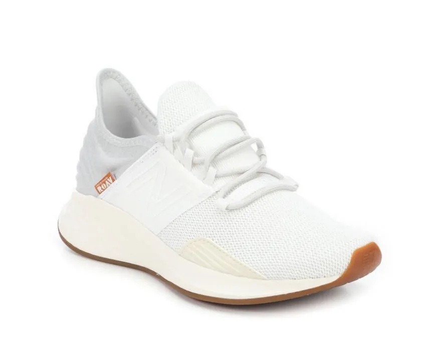 Outlet New Balance Women's Roav V1 Sneakers