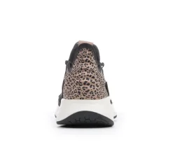 Online New Balance Women's Roav V1 Sneakers