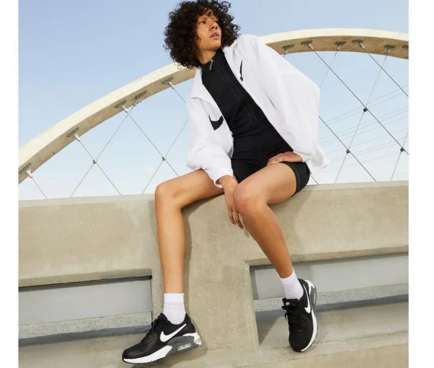 Clearance Nike Women's Air Max Excee Sneakers