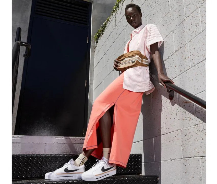 Sale Nike Women's Court Legacy Lift Platform Sneakers