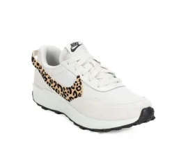 Outlet Nike Women's Waffle Debut Sneakers