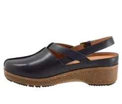 Softwalk Women's Arica Clogs