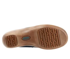 Softwalk Women's Madison Clogs