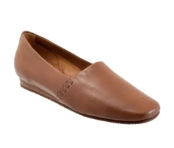 Clearance Softwalk Women's Vale Loafers