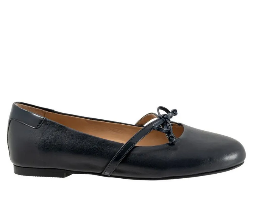 Discount Trotters Women's Carissa Flats