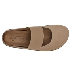 Online White Mountain Women's Bassi Clogs