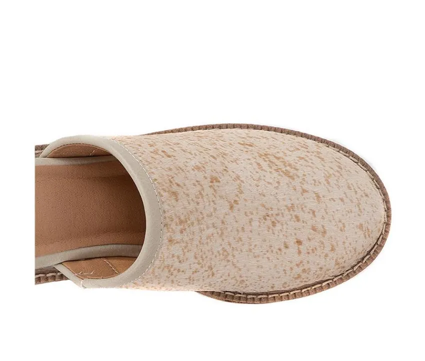 Online Yellow Box Women's Baylor Platform Clogs